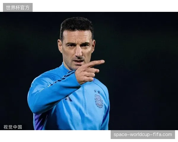 斯卡洛尼的临场指挥是阿根廷最大财富之一，多次逆境换人奏效。